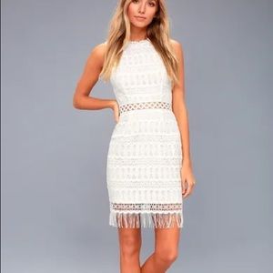 Lulu’s NEW white Lace and fringe cocktail dress